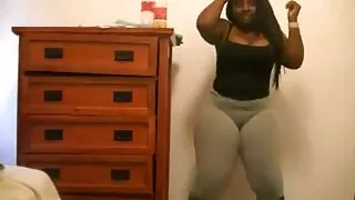 Encantador Laksheri em biquíni vídeo pornô gratuitos vermelho, como sempre, chupou e fodeu bem