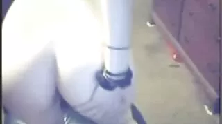 A jovem chupa a pila site filme porno gratis de um estranho por dinheiro no estúdio