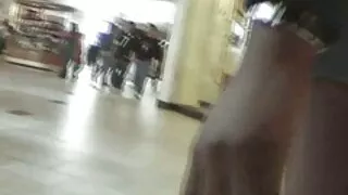 O filho insolente fode a mãe russa sem pedido e obriga-a a videos porno gratuito obedecer