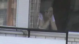 O homem fodeu uma videos de sexo online gratis linda morena e a levou ao orgasmo