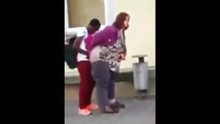 Russo Trio-Jovem apetitoso loira fodida vídeo pornô brasileiro gratuito por dois caras